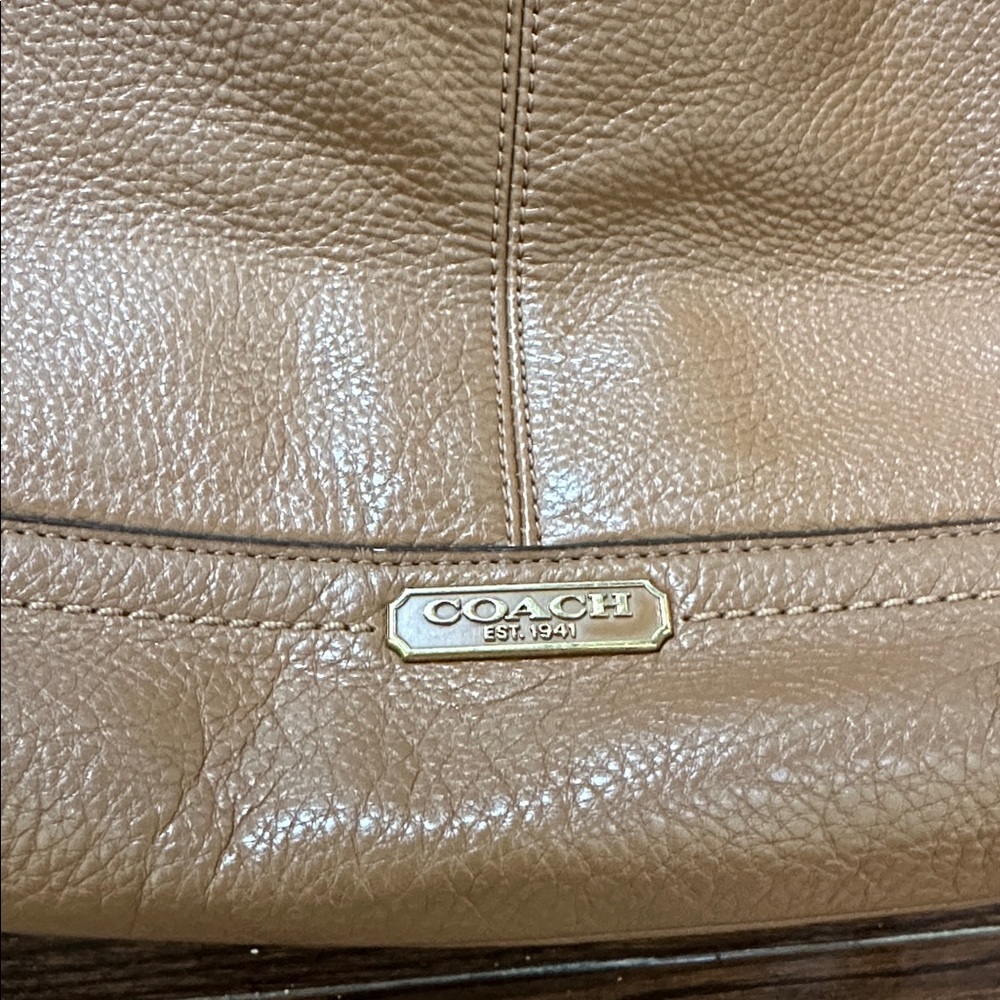 Coach Park Carrie British Tan Leather Tote Bag Rehab Project - Picture 2 of 13